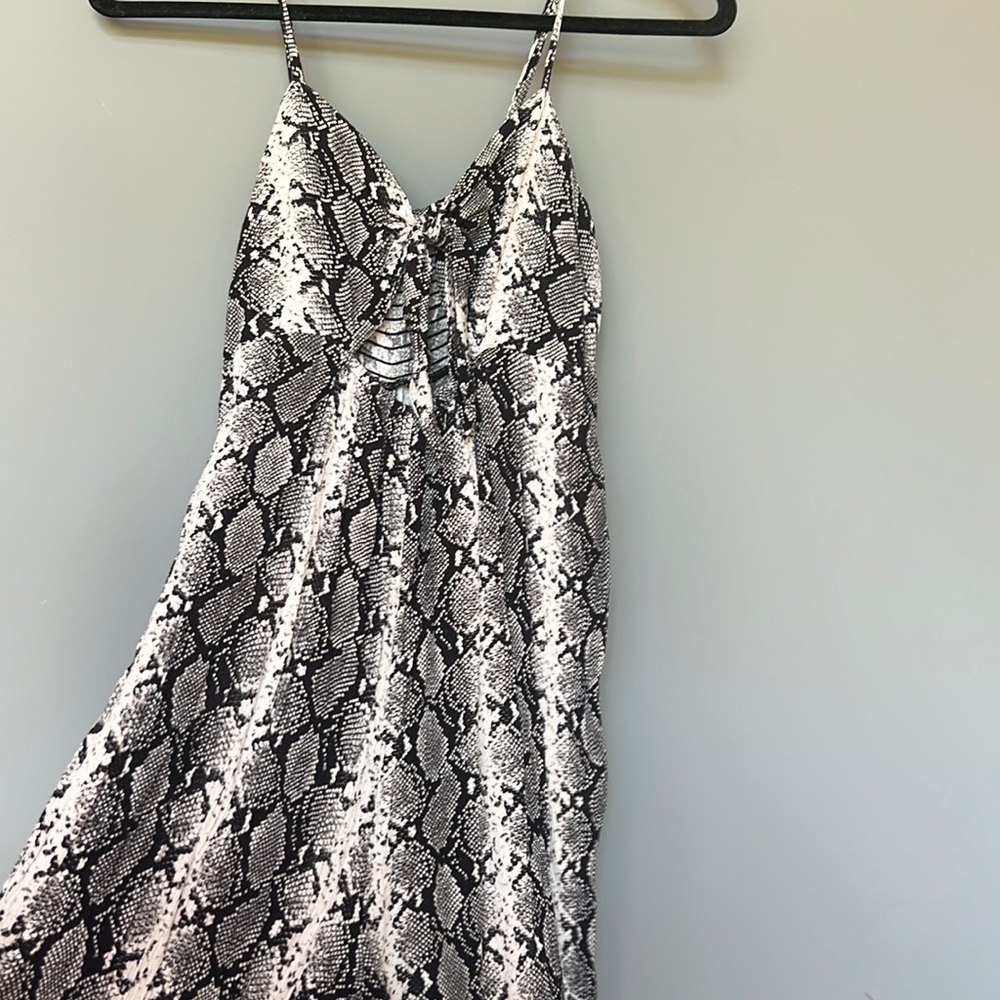 Wideleg romper, snake skin print